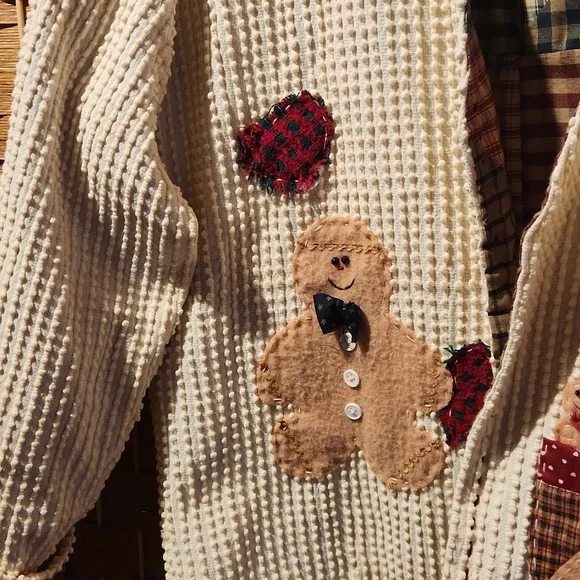 Womens Christmas, Holiday, Gingerbread Embroided Festive Open Textured Cardigan - Picture 2 of 9